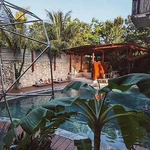 https://botanica-tulum.tulum-hotels.net